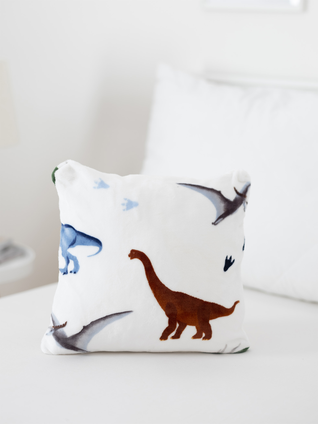 Povlak na polštář mikroplyš 40 × 40 cm Dinosauři MKLuzkoviny cz Povlak na polštář mikroplyš 40 × 40 cm Dinosauři MKLuzkoviny cz