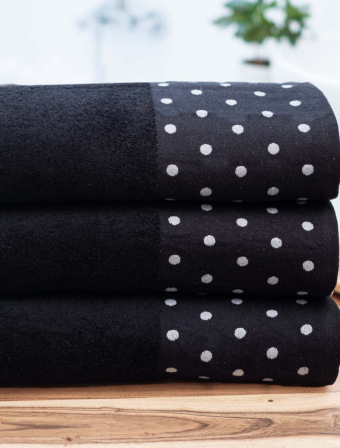 Bambusový ručník 50 × 100 cm ‒ Sofia černý
