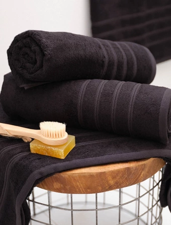 Froté ručník 50 × 100 cm - Camilla černý