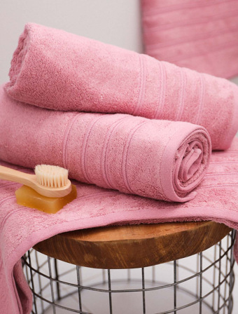 Froté ručník 50 × 100 cm ‒ Camilla pudrový