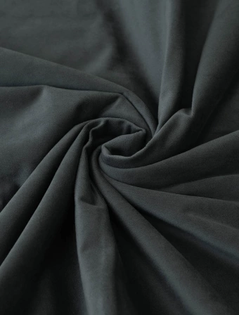 Sametový povlak na polštářek Velvet tmavě šedá – 45 x 45 cm