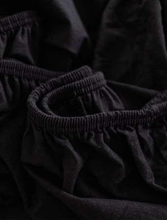 Jersey prostěradlo s lycrou Deluxe 220 × 200 cm – černé