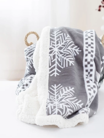 Beránková deka mikroplyš 220 × 200 cm – Vánoce šedé