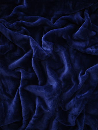 Povlak na polštář mikroplyš 40 × 60 cm – Laura tmavě modrá