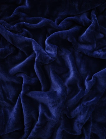 Povlak na polštářek mikroplyš 40 × 40 cm – Laura tmavě modrá