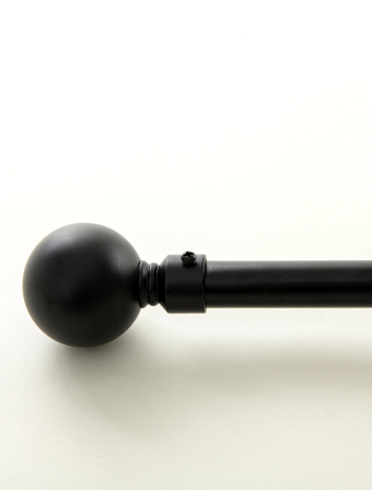 Garniža jednoradová Simone - matná čierna 120 - 210 cm