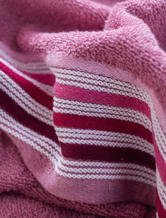 Froté ručník 50 × 100 cm - Dario pudrový