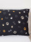 Bavlněný povlak na polštář Renforcé 70 × 90 cm – Tlapičky černé