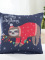 Vánoční povlak na polštářek 40 × 40 cm – Lenochod v červeném svetru